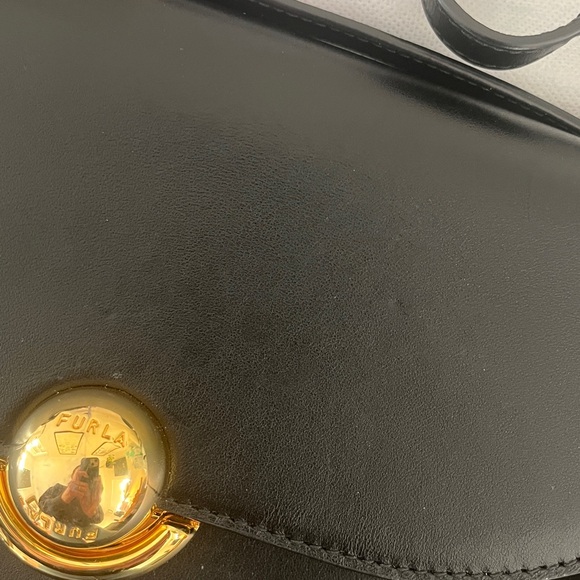 Furla Small Nero Sfera Crossbody / Shoulder Bag in Black. Gold Hardware. - Picture 16 of 16